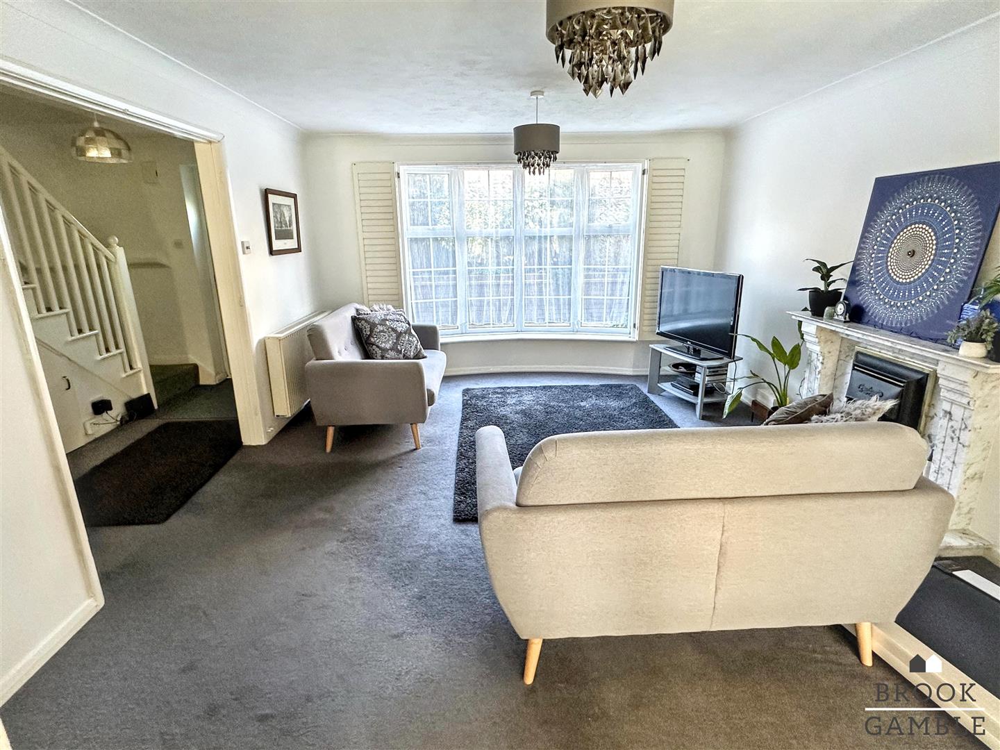 3 Bedroom House. Upperton Road in Eastbourne,  4